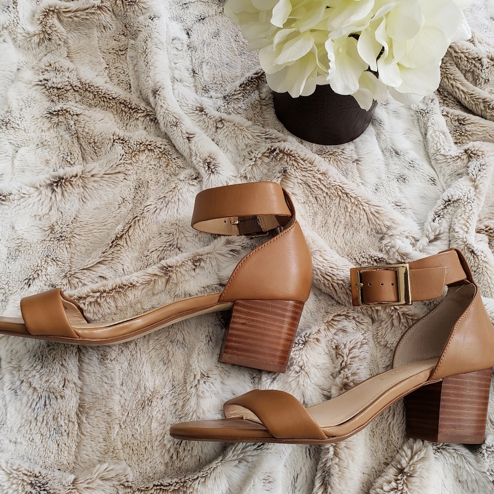 Banana Republic Dressy Sandals